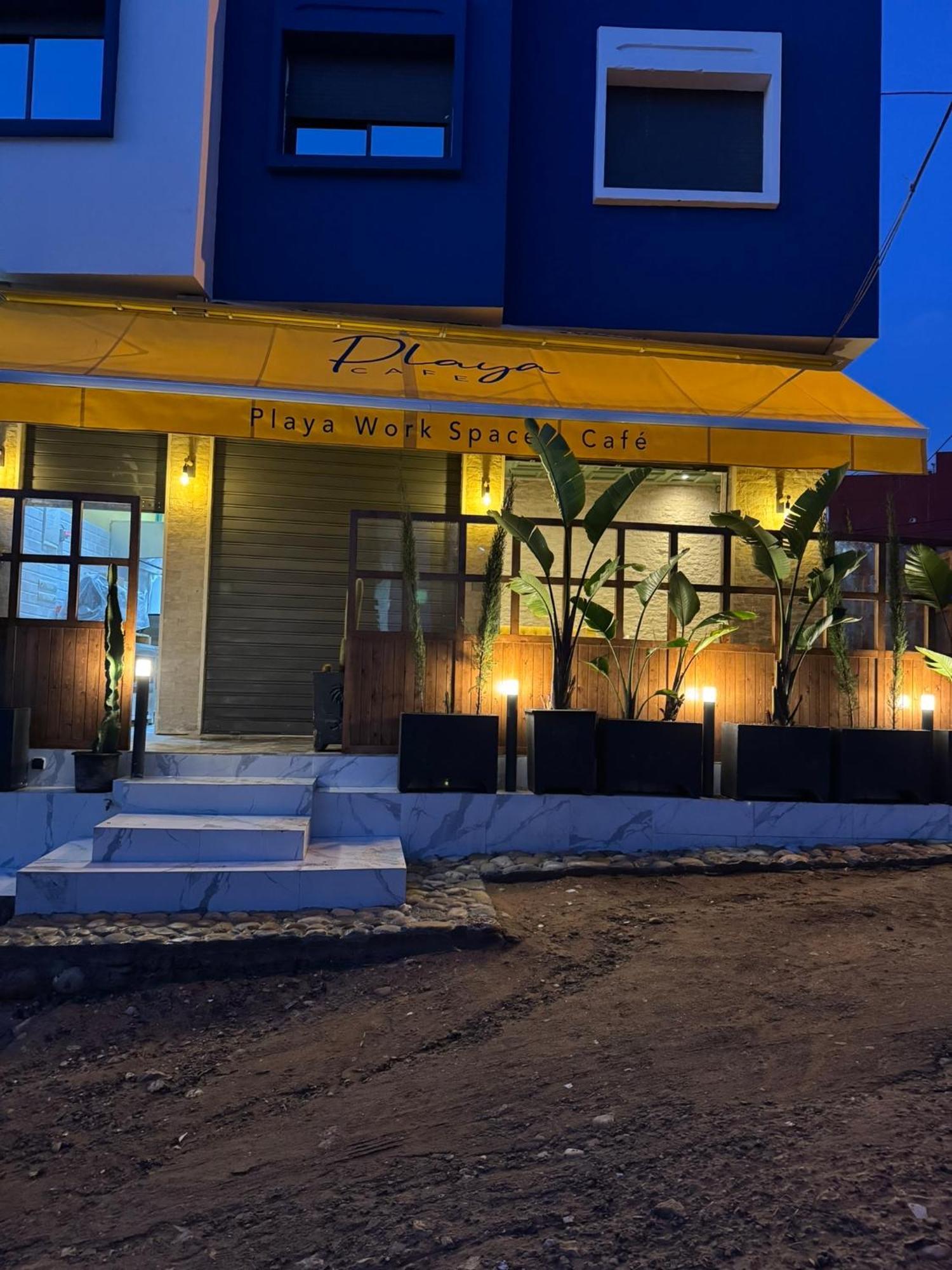 Playa Surf House Hostel Tamraght Exterior photo